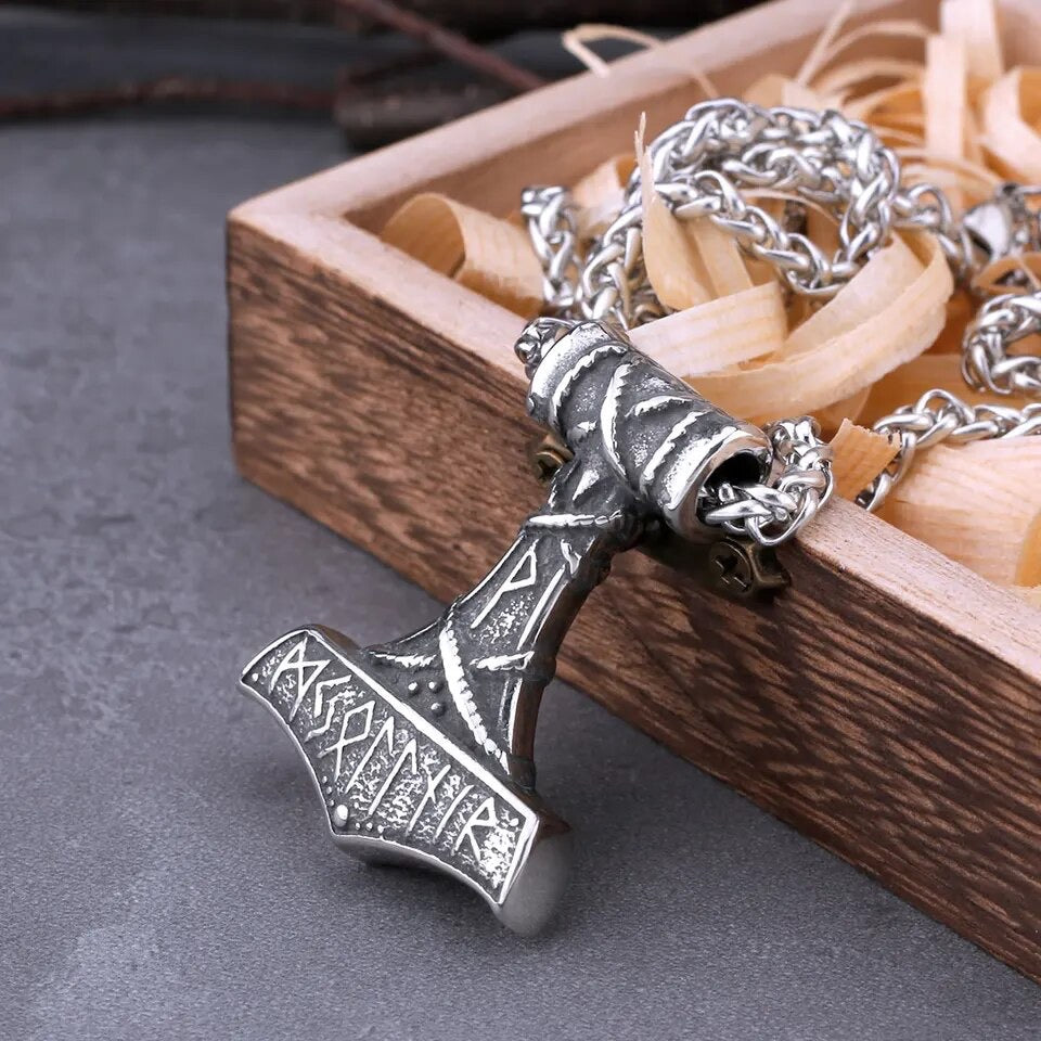 Thor's Hammer Mjolnir silver tone pendant