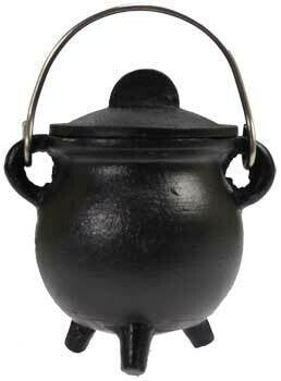 Cauldron with lid 3"